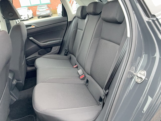 VW - Polo VI 1.0 Comfortline KLIMA+MFL+RADIO+TEL_3