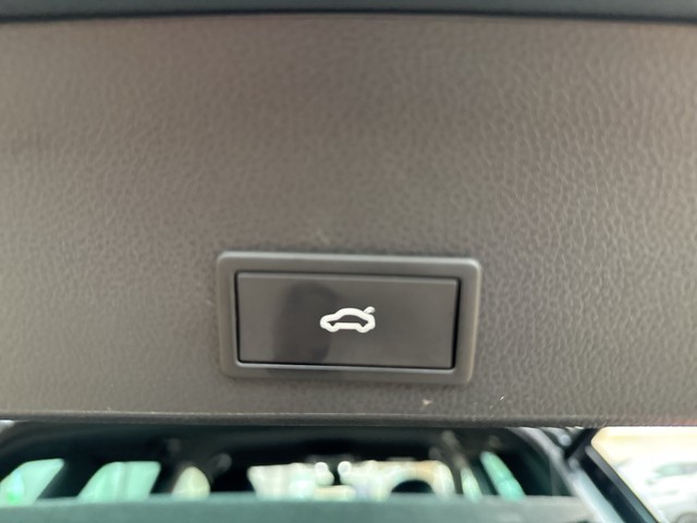 VW - Passat Variant 2.0 TDI DSG Business LED+KAMERA_5