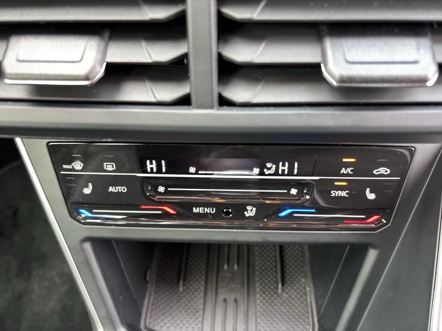 VW - Tiguan 2.0 TDI DSG 4M Lounge Sport & Style AHK_14