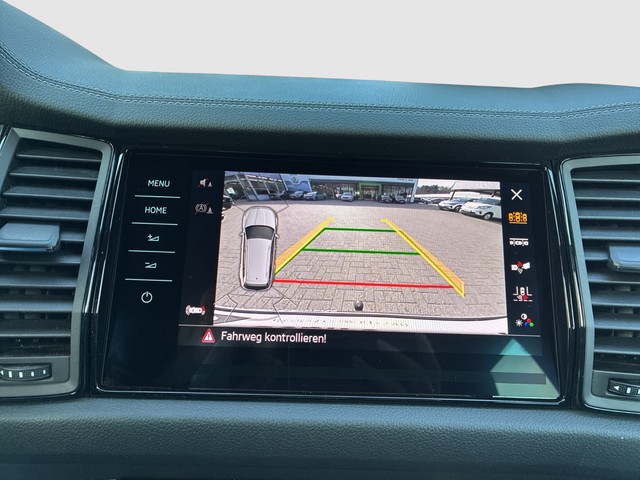 Skoda - Kodiaq 2.0 TDI DSG Sportline 4x4 LED+AHK+SHZG._5