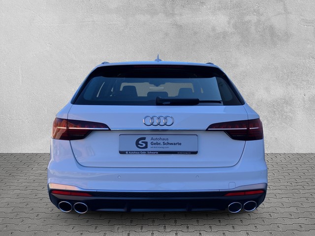 VW - Golf Variant R-Line 1,5 l eTSI DSG R-Line Black AHK_13
