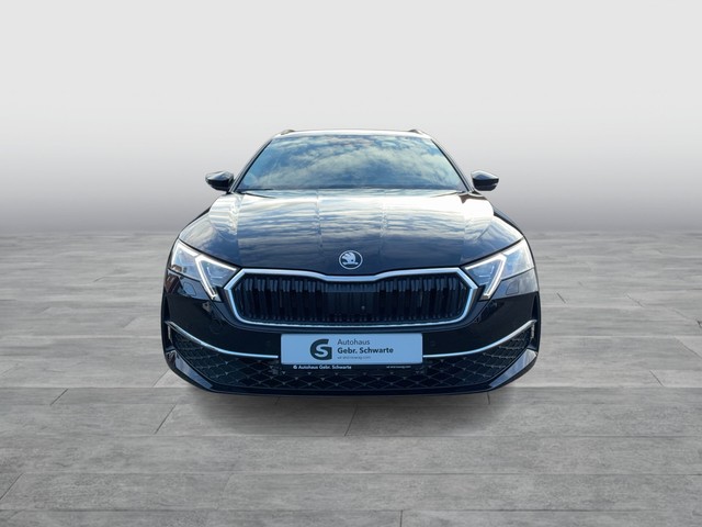 Skoda - Octavia Combi 2.0TDI Selection Head-Up+Virtual_13 Skoda - Octavia Combi 2.0TDI Selection Head-Up+Virtual_13