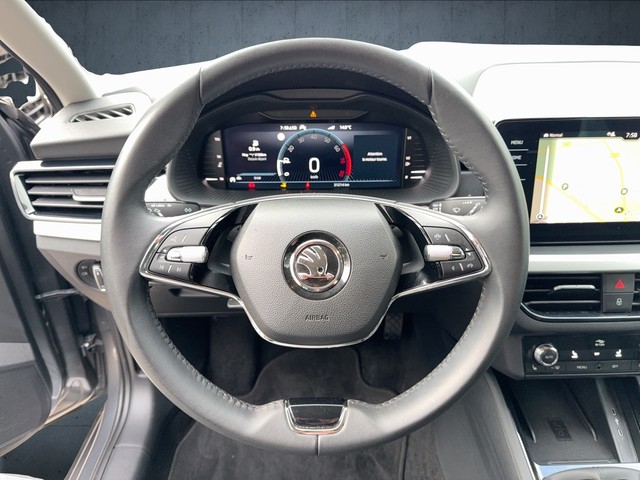 Skoda - Scala 1.0 TSI Ambition LED+NAVI+SHZG+PDC+LM17"_16