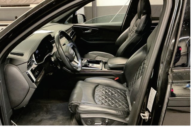 Audi - Q7 50 TDI Tip. quattro competition plus 7.Sitze_3