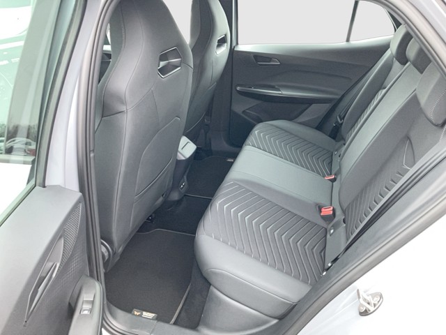 VW - T-Cross 1.5 TSI DSG R-LINE NAVI+AHK+RFK+ACC+SPUR_3