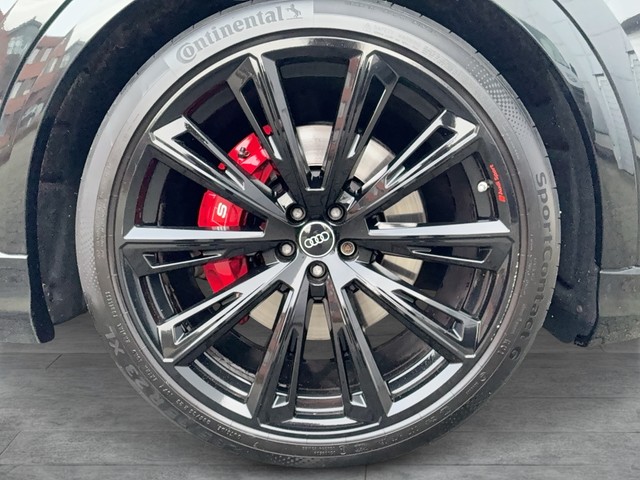 Audi - SQ8 4.0 TFSI quatt competition plus ACC+AHK+LUFT_10