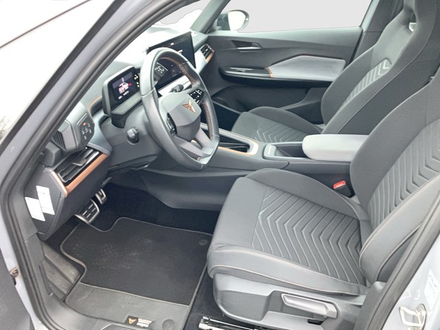 VW - T-Cross 1.5 TSI DSG R-LINE NAVI+AHK+RFK+ACC+SPUR_12