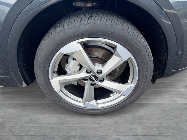 Audi - Q5 40 TDI S-tronic quattro sport S-Line AHK_9