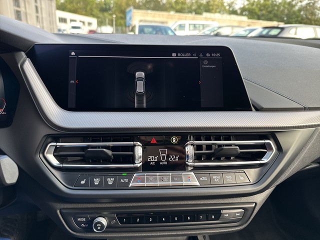 BMW - M135 i xDrive M-Paket HUD Sitzhzg BMW Live PDC_5