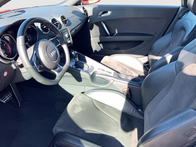 Audi - TT Roadster 2.0 TFSI quattro S-tronic S-line_11