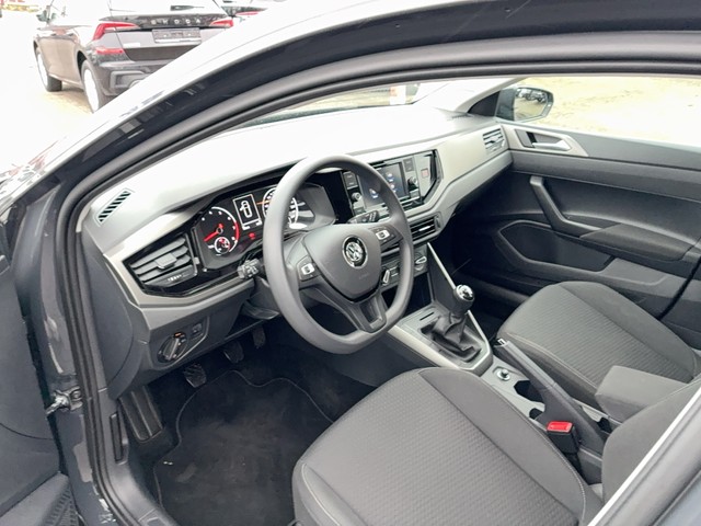 VW - Polo VI 1.0 Comfortline KLIMA+MFL+RADIO+TEL_19