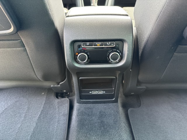 VW - Sharan 1.4 TSI DSG Comfortline 7-Sitze+Navi+Climatronic_7