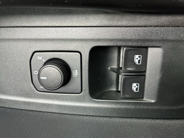 Skoda - Fabia 1.0 Ambition Klima+Sitzhzg.+PDC+LED_7