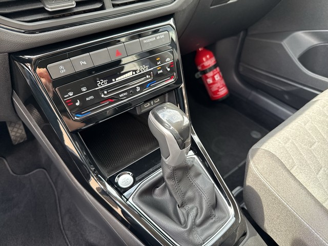 VW - T-Cross 1.0 TSI DSG Life ACC+LED+NAVI+SHZG+LM17"_7