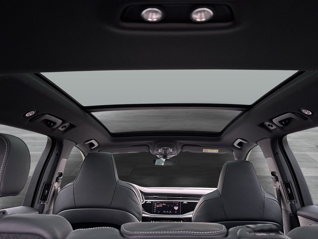 Audi - Q7 60 TFSI e quattro Tiptronic S-line AHK PANO_17