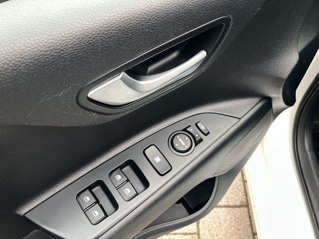 Kia - Rio 1.2 Dream Team AHK+PDC+SHZG+KAMERA+LM16"_5