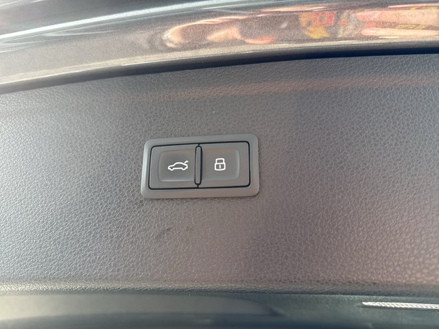 Audi - Q5 40 TDI S-tronic S line quattro AHK+NAVI+LED_5