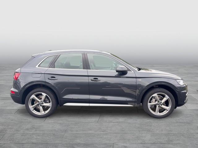 Audi - Q5 40 TDI S-tronic quattro sport S-Line AHK_8