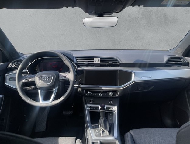 Skoda - Karoq 2.0 TDI DSG Sportline 4x4 AHK+PANORAMA+RFK_3