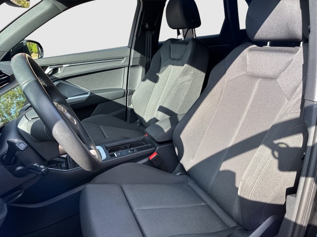 Audi - Audi Q3 40 TFSI quattro S-tronic Matrix+Virtual+Kamera_5 Audi - Audi Q3 40 TFSI quattro S-tronic Matrix+Virtual+Kamera_5