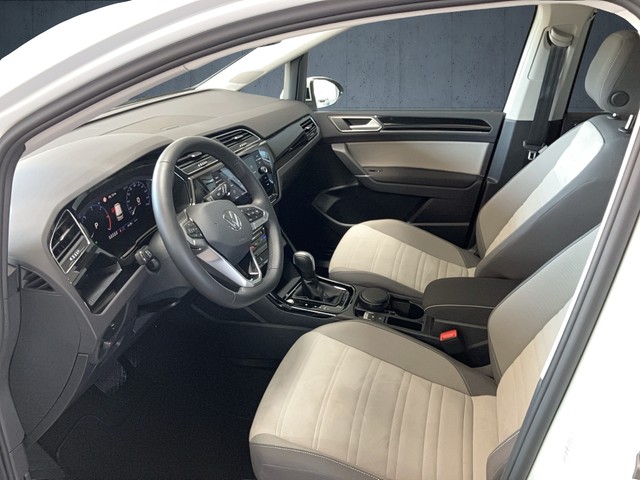 VW - Touran 2.0 TDI DSG Highline 7-Sitze+AHK+RFK+Navi_11