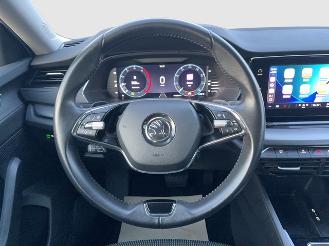 Skoda - Octavia Combi 2.0 TDI DSG Ambition LED+NAVI+SHZ+RFK_17
