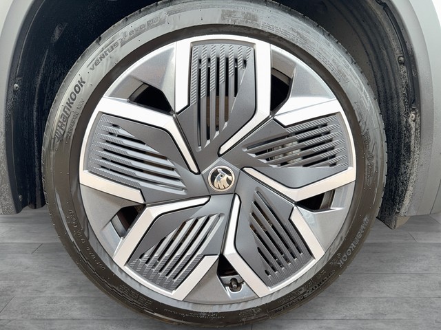 Skoda - Kodiaq 1.5 TSI iV electric Selection 360° HuD_11