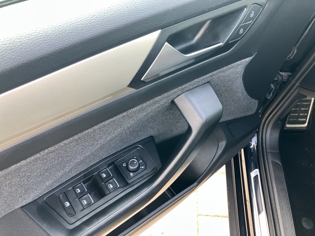 VW - T-Roc 1.0 TSI Move LED+NAVI+SHZG+PDC+LANE+LM17"_5