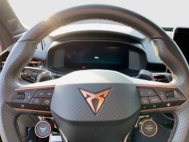 VW - Golf VIII 1.5 eTSI DSG Goal AHK+LED+NAVI+RFK+ACC_2