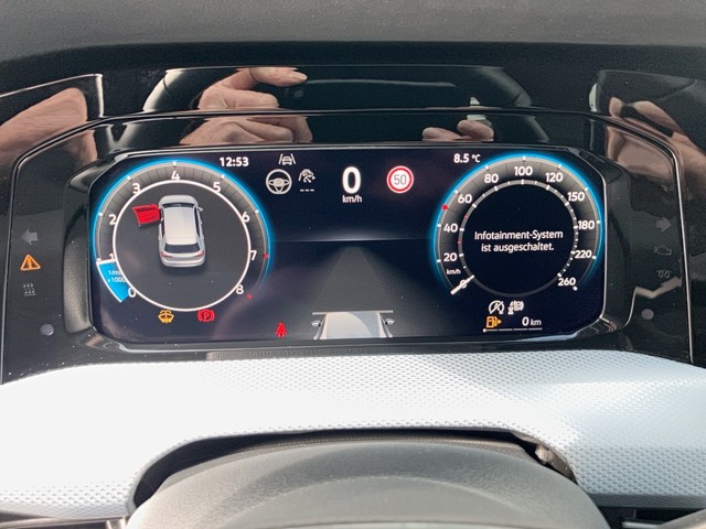 Skoda - Superb Combi 2.0 TDI DSG Selection AHK LED NAVI_2
