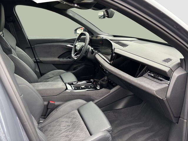 Audi - Q6 e-tron quattro edition one grey B&O LED NAVI_10