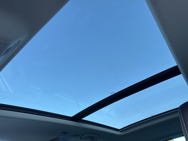 Skoda - Superb Combi iV 1.4 electric/TSI L&K Pano Leder_7