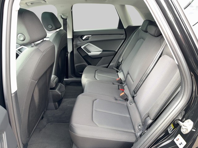 Audi - Q3 35 TFSI S-tronic Advanced PANO+NAVI+PDC+LM18"_3 Audi - Q3 35 TFSI S-tronic Advanced PANO+NAVI+PDC+LM18"_3