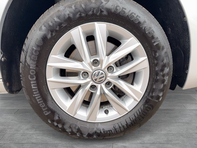 VW - Caddy Kombi 2.0 TDI Comfortline Rollstuhlrampe_10