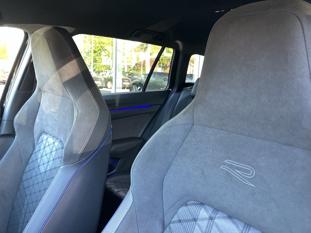 VW - Golf Variant 1.5 TSI R-Line LED+KAMERA+SHZG+ACC_8