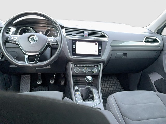 VW - Tiguan 1.5 TSI Comfortline KLIMAAUTOMATIK+SHZG_2