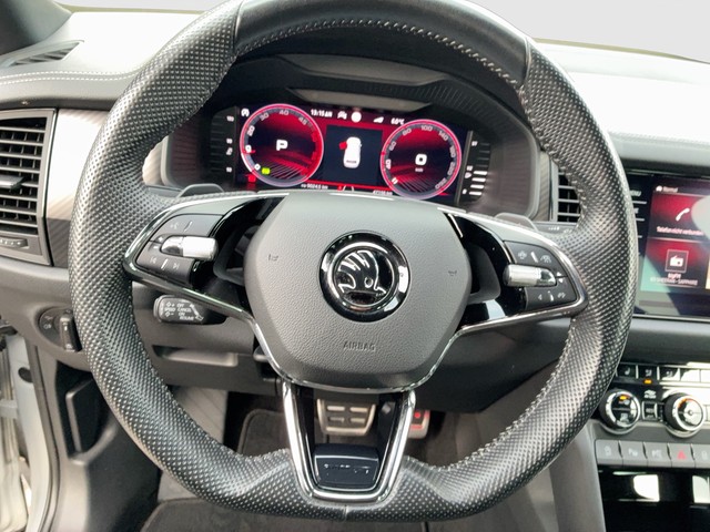 Skoda - Kodiaq 2.0 TDI DSG Sportline 4x4 LED+AHK+SHZG._13