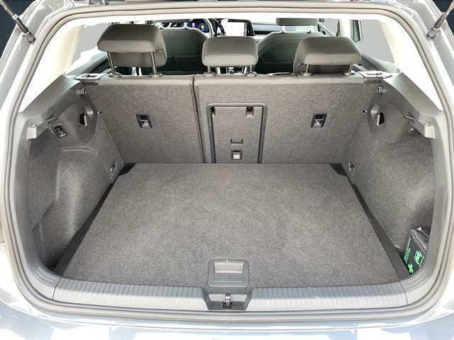 VW - Golf VIII 1.5 eTSI DSG Style AHK+NAVI+LED+KAMERA_4
