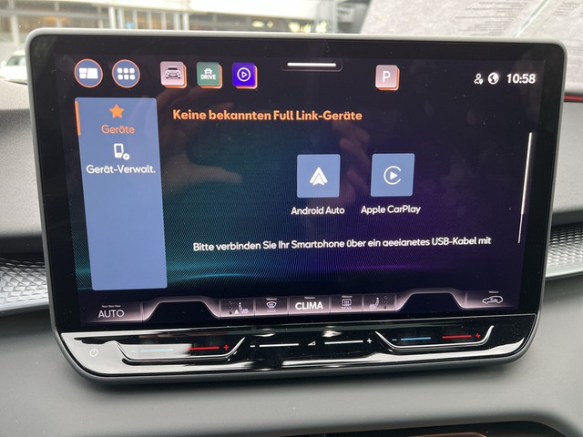 VW - Golf VIII 2.0TSI GTI Virtual+Matrix+Kamera+ACC_7