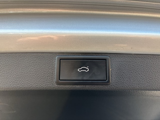 Skoda - Octavia Combi 2.0 TDI DSG Selection ACC LED NAVI_5 Skoda - Octavia Combi 2.0 TDI DSG Selection ACC LED NAVI_5