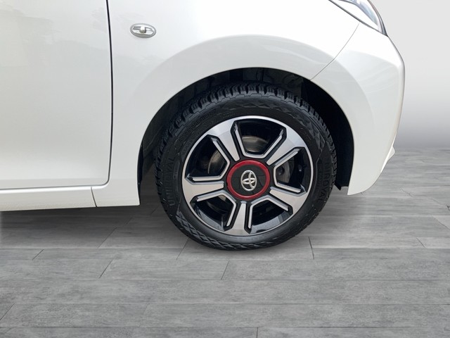 Toyota - Aygo 1.0 (X) x-wave NAVI+PDC+KLIMA+KAMERA+LM15"_11