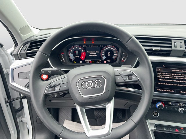 Audi - Q3 35 TFSI S-tronic advanced AHK+ACC_12