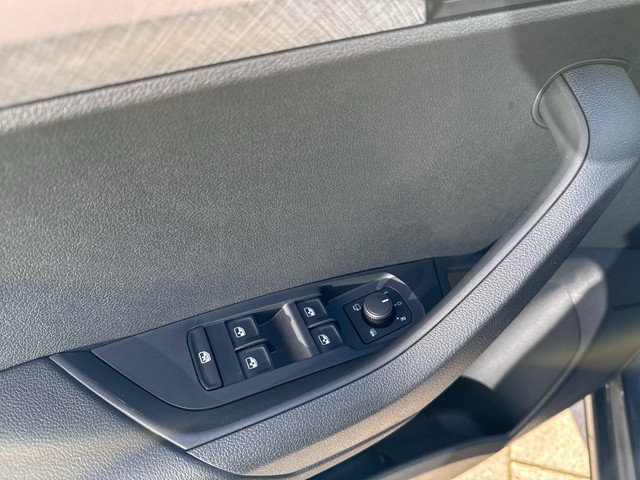 Skoda - Karoq 1.5 TSI DSG Selection LED+NAVI+SHZG+KAMERA_6