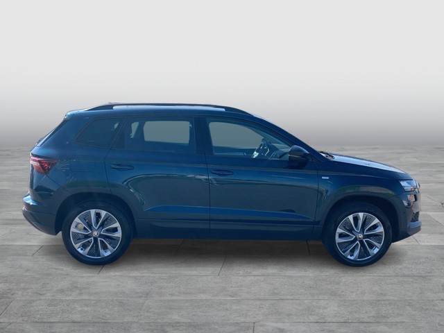 Skoda - Karoq 2.0 TDI DSG Tour 4x4 AHK+360°+ACC+NAV+PANO_8