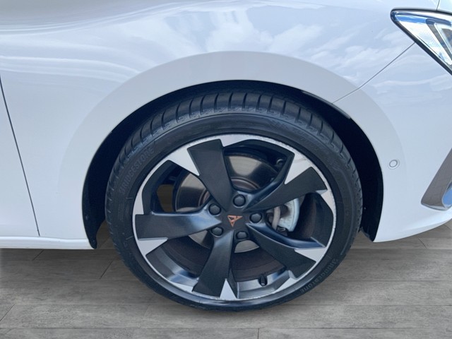 CUPRA - Leon Sportstourer 2.0 TDI DSG ACC CAM LED NAVI_12