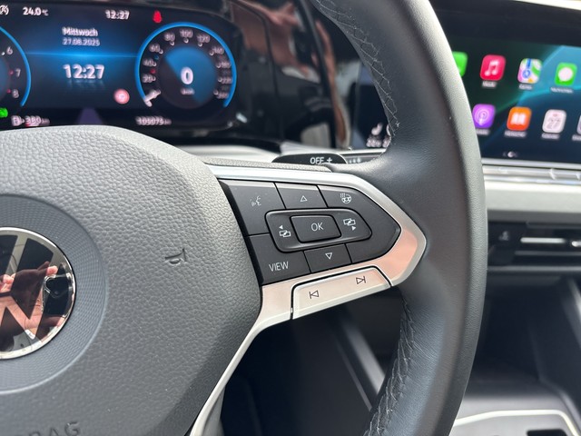 VW - Golf VIII Lim. 1.5 eTSI DSG Life eTSI ACC+NAVI+SIDE-ASSIST_8