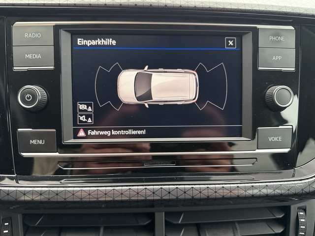 VW - T-Cross 1.0 TSI Style App-Connect Sitzhzg. Klima_6