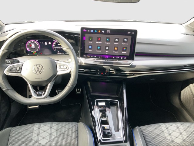 VW - Golf VIII 1.5 eTSI DSG R-Line ACC+LED+PDC+LM19"_2