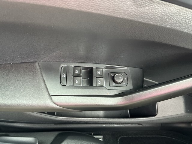 VW - T-Cross 1.0 TSI Style AHK+Navi+Kamera+Sitzhzg._10