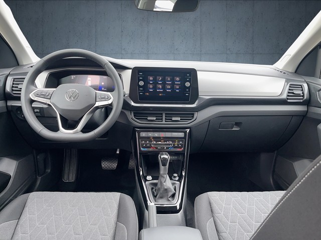 VW - Golf VIII Lim. 1.5eTSI 110 kW Edition 50_2